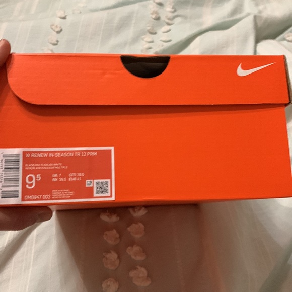 New In Box Nike Renew In-Season Trainer 12 size 9.5 - Picture 2 of 5